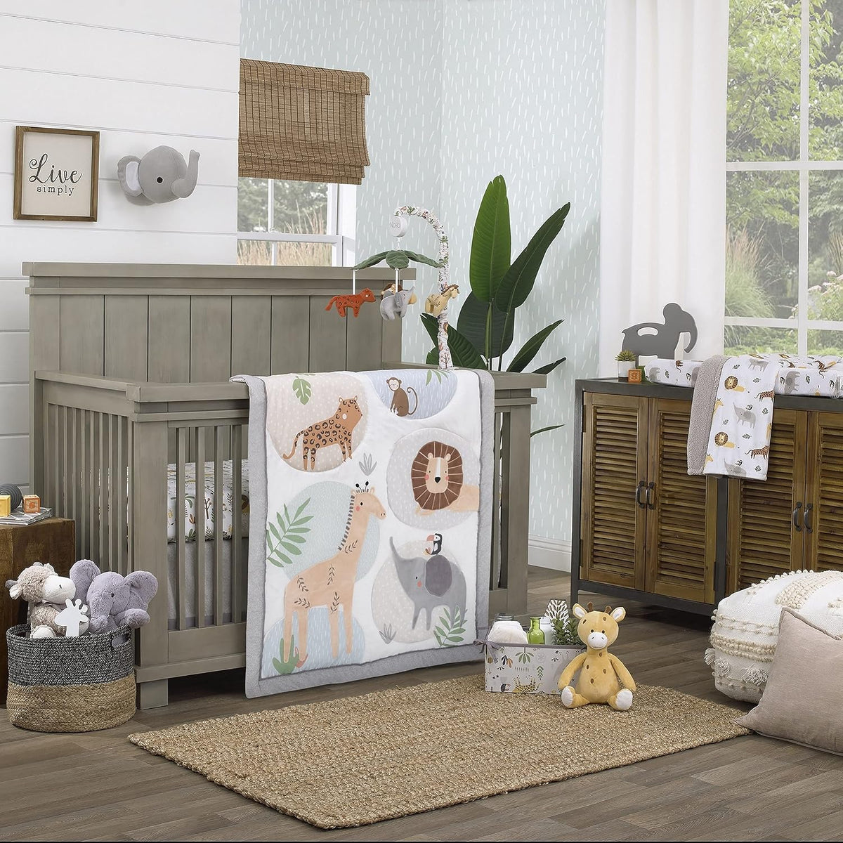 NoJo Safari Animals Contoured Changing Pad Cover, Jungle Elephant, Giraffe, Lion & Cheetah Baby Diaper Pad Cover, Neutral Grey and Gold