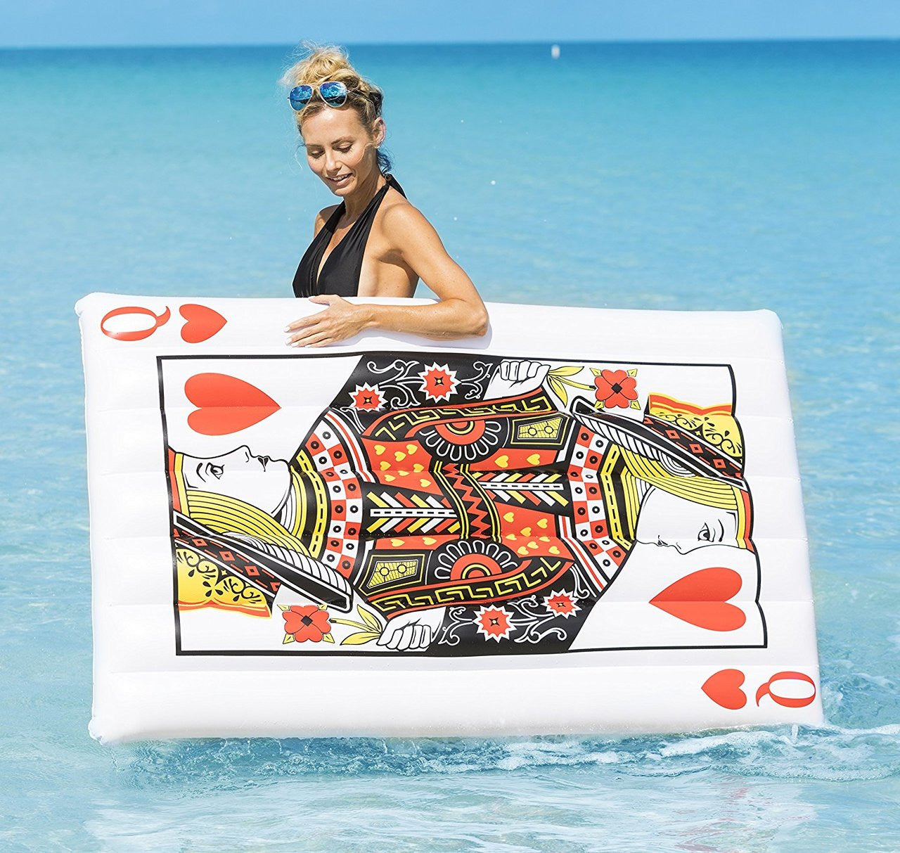 Queen of Heart Pool Raft