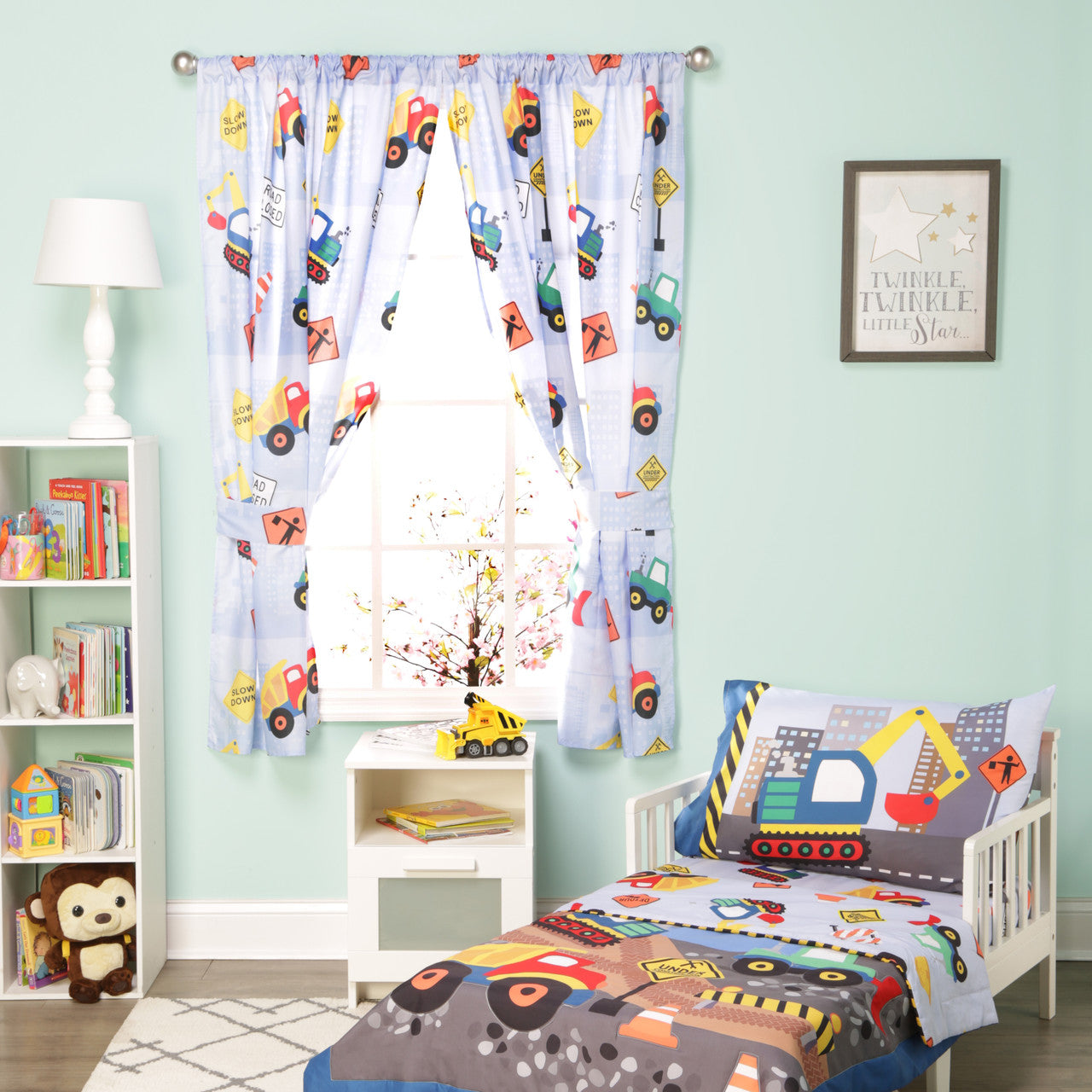Everyday Kids Under Construction Drapes