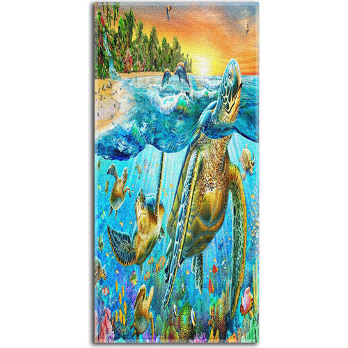 Underwater Turtles Beach Towel