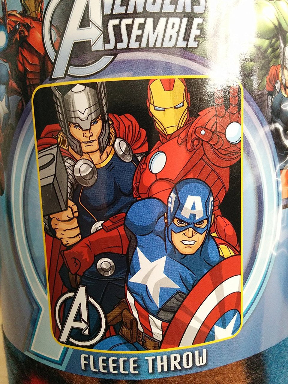 Marvel Avengers "Heroes" Fleece Throw