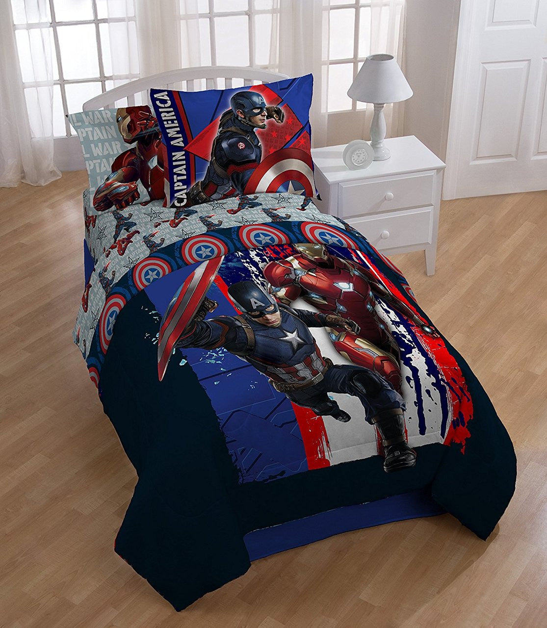 Captain America 'Civil War Lightning' Twin Bed-In-A-Bag