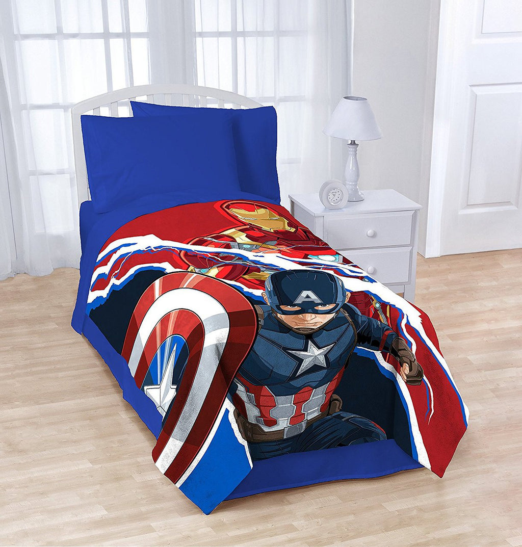 Marvel Captain America Civil War Lightning Plush Blanket
