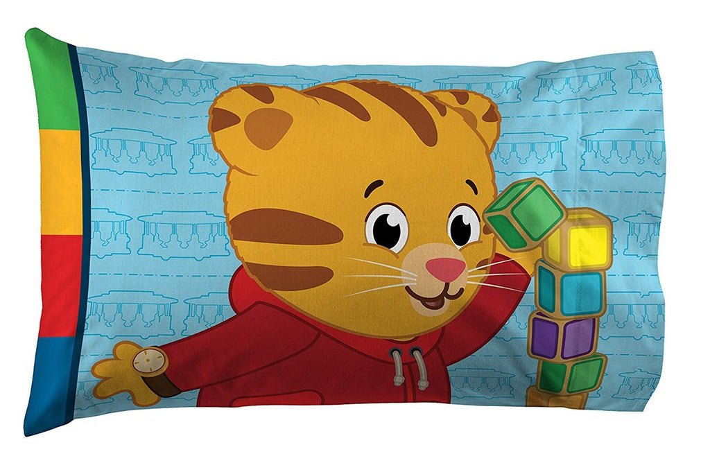 Daniel Tiger Bedding (Blue Toddler Bed)
