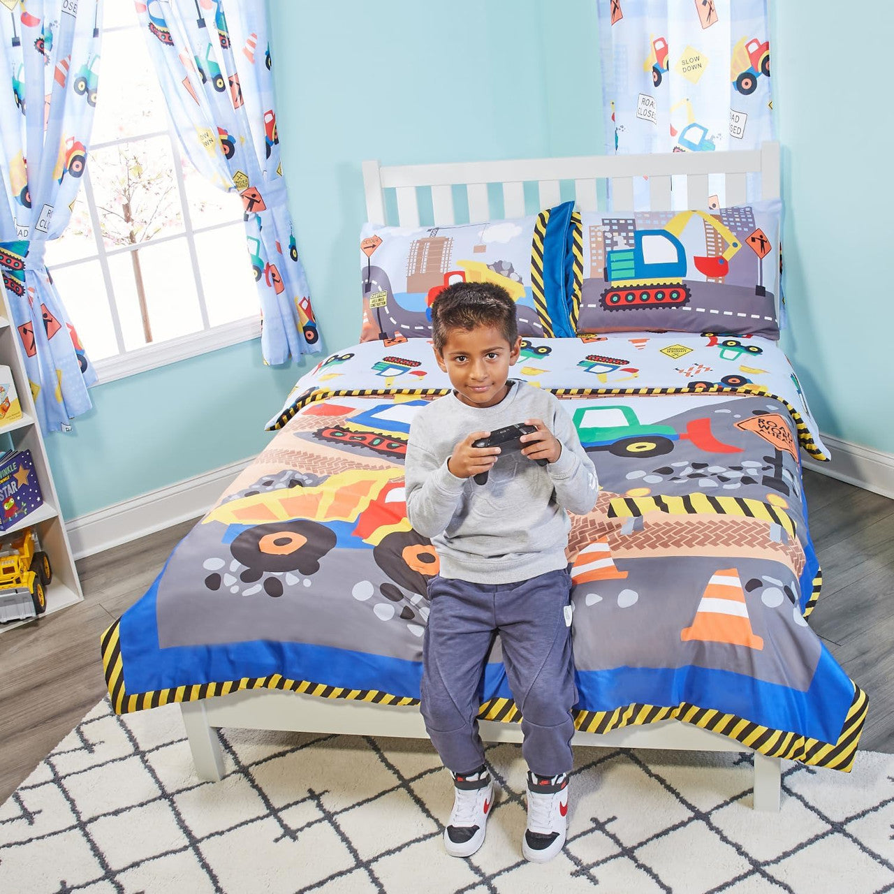 Everyday Kids Construction Twin/Full Size Bed Comforter