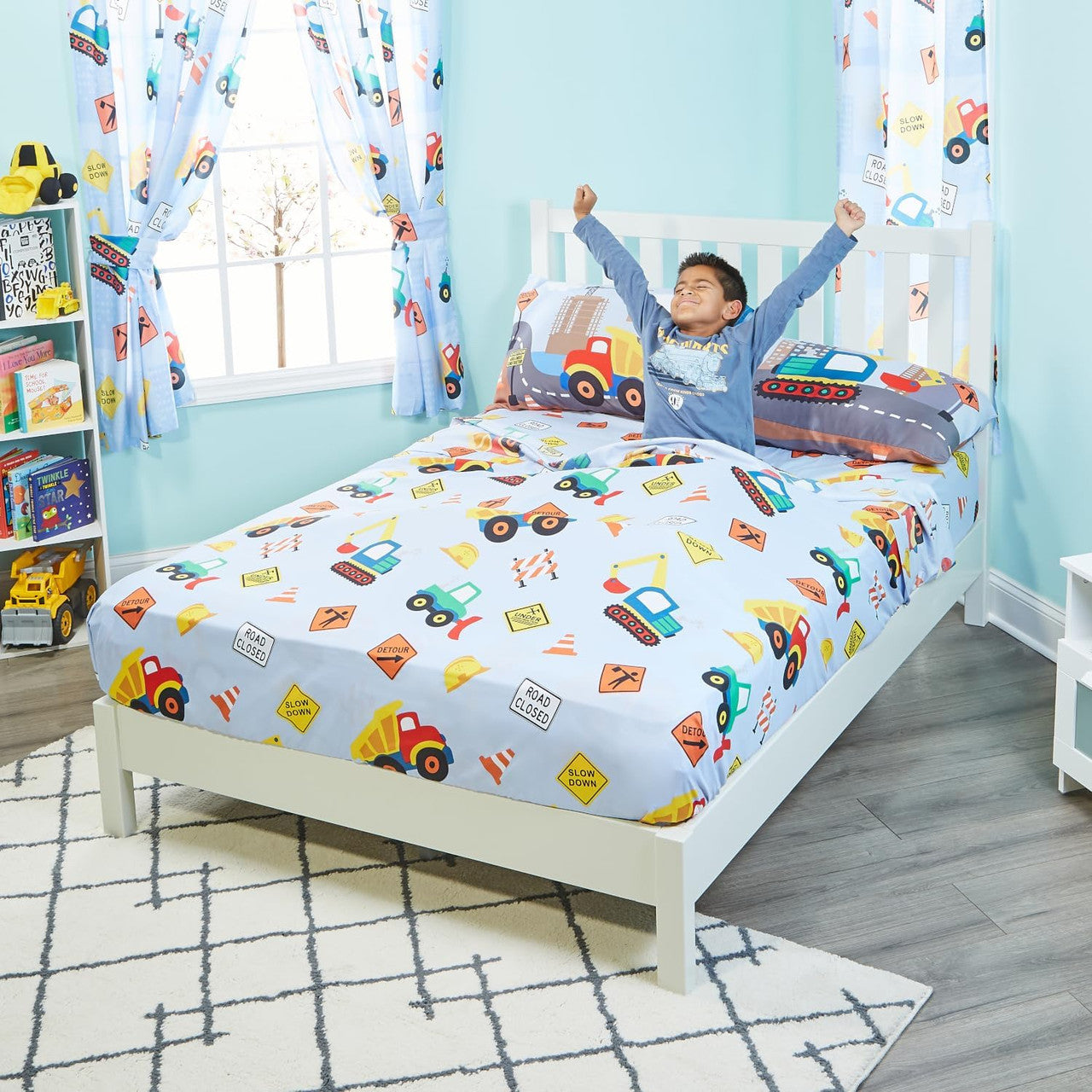 Everyday Kids Under Construction 4PC Full Size Bed Sheet Set