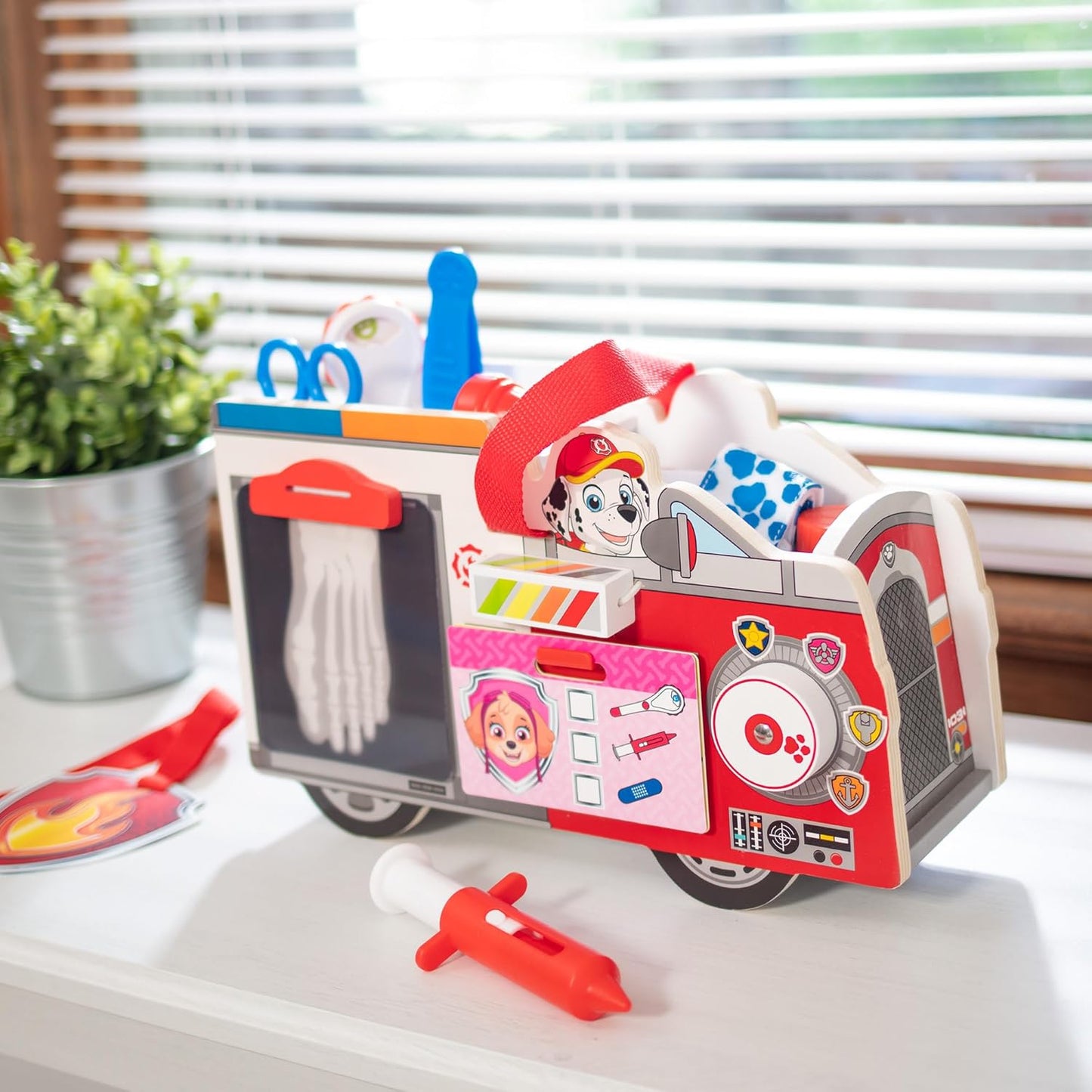 Melissa & Doug PAW Patrol Marshall’s Wooden Rescue EMT Caddy, 14-Piece Pretend Play Doctor & Rescue Toy Set
