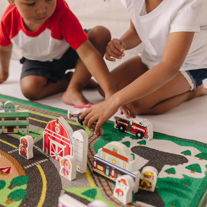 Melissa & Doug PAW Patrol Adventure Bay Activity Rug, 22-Piece Town Play Mat with Wooden Vehicles & Figures for Kids Ages 3+