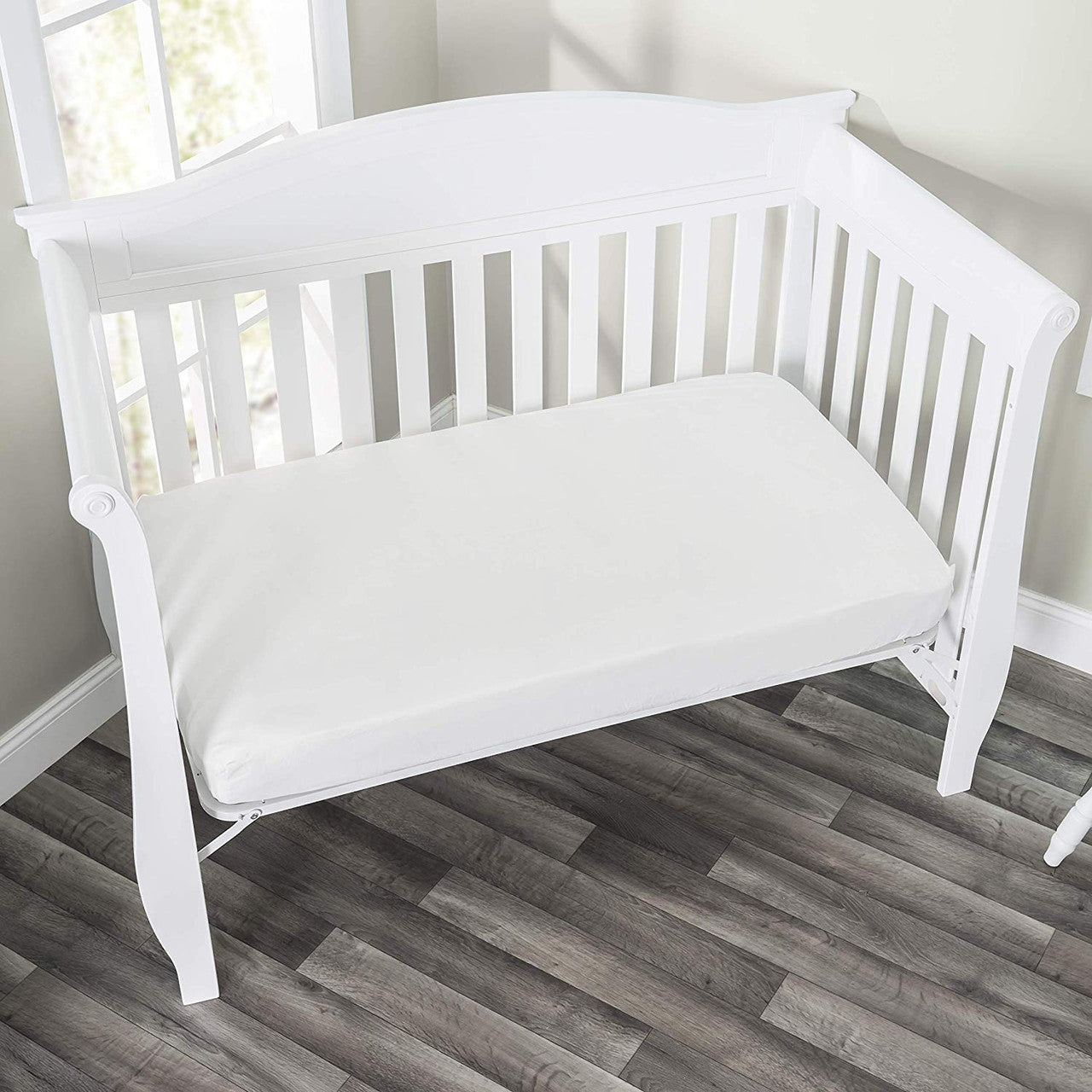 EVERYDAY KIDS 2-Pack Fitted Boys Crib Sheet - Space/White