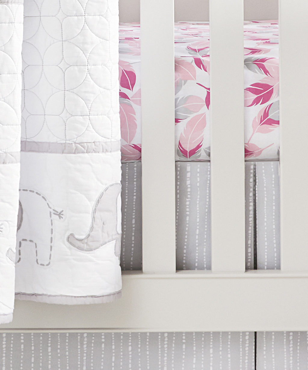 Wendy Bellissimo™ Mix & Match Feather Fitted Crib Sheet in Pink
