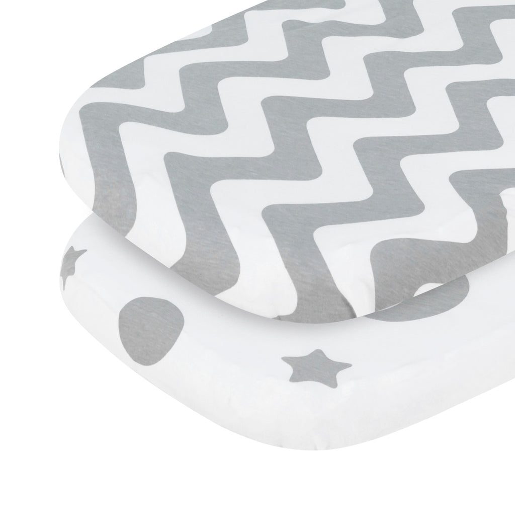 EVERYDAY KIDS 2 Pack Bassinet Sheet Set - Gray/White Chevron & Moon Stars