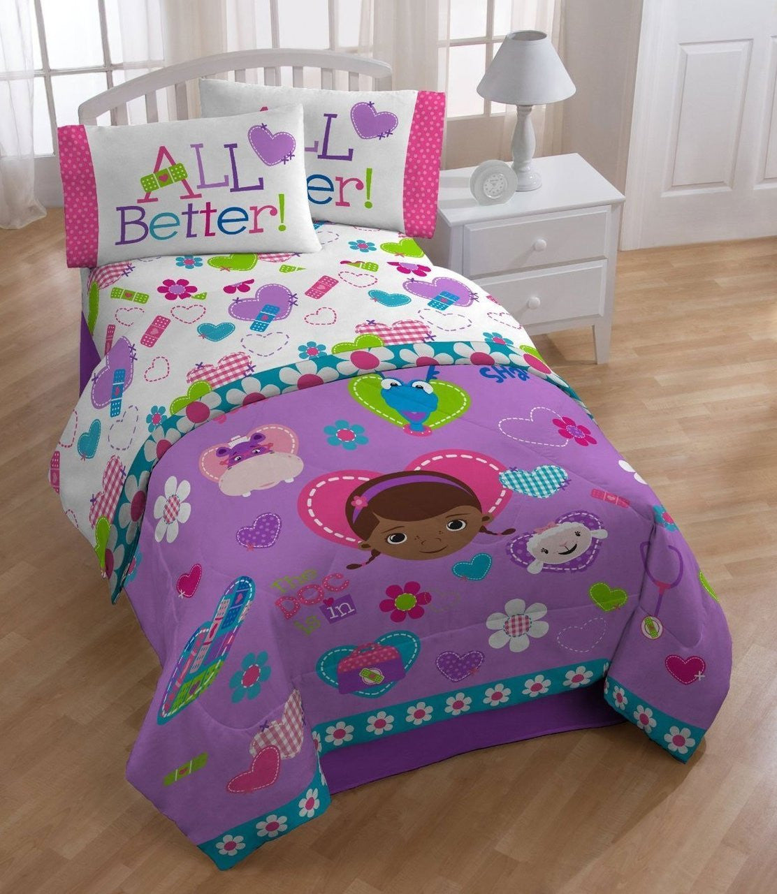 Doc McStuffins 'Doc and Friends' Twin / Full Size Comforter