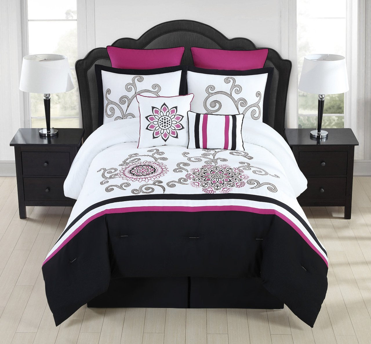 8 Piece Kassandra Rose/Black/White Comforter Set Cal King