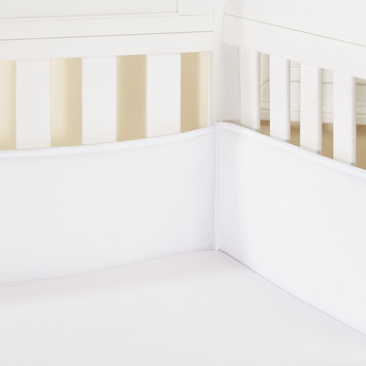 Everyday Kids 4-Piece Crib Bumper Pads - White