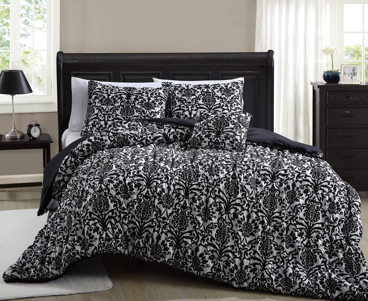 KingLinen 4-Piece Queen Anabelle Mini Comforter Set