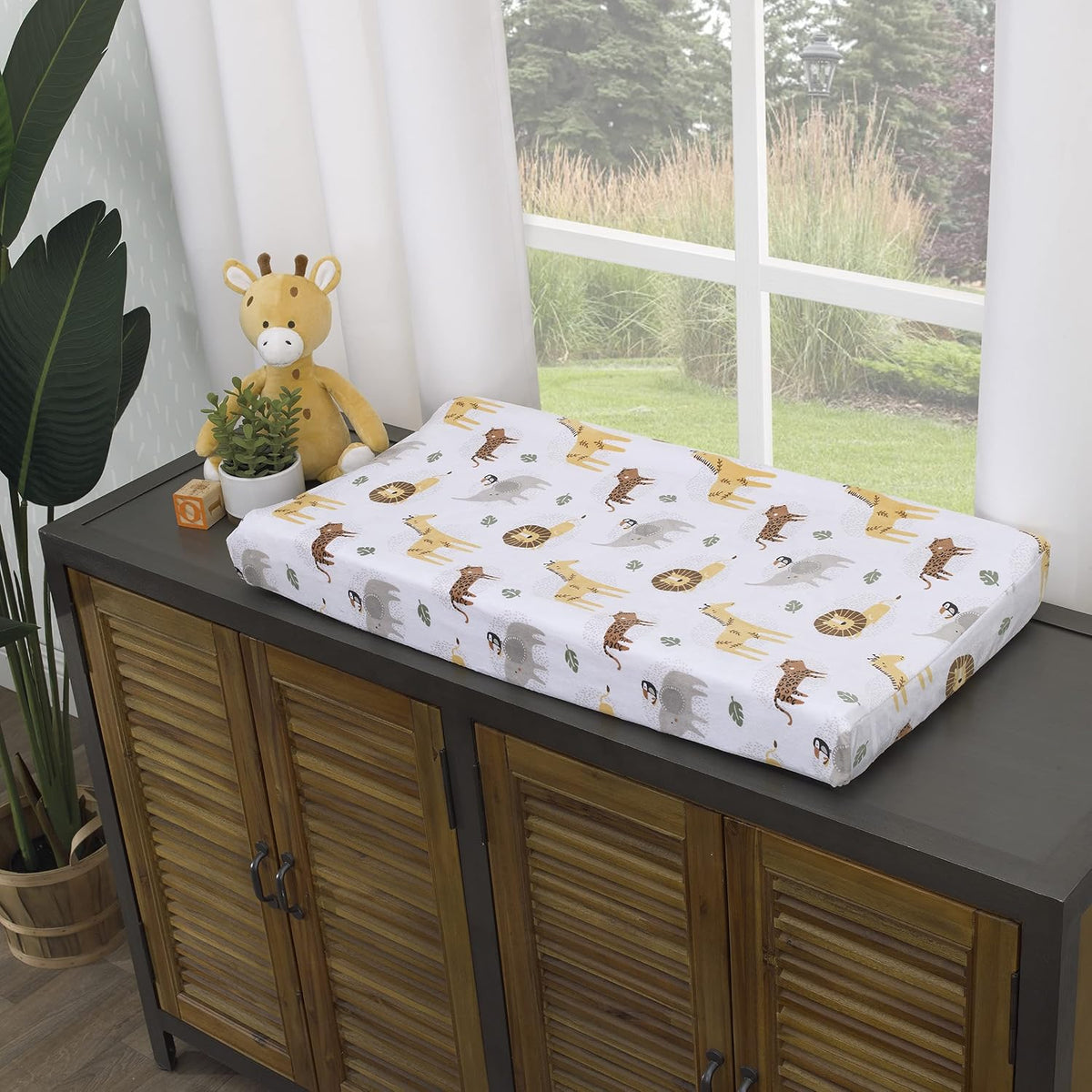 NoJo Safari Animals Contoured Changing Pad Cover, Jungle Elephant, Giraffe, Lion & Cheetah Baby Diaper Pad Cover, Neutral Grey and Gold