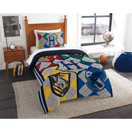 Harry Potter “Bright School” Twin Comforter & Sham Set