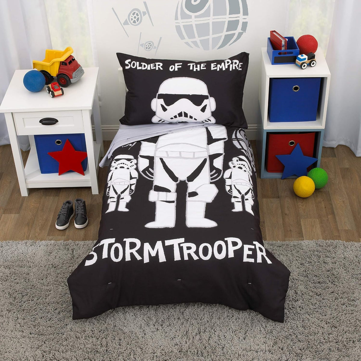 Star Wars Stormtrooper 4-Piece Toddler Bedding Set, Soldier of the Empire Comforter, Fitted Bottom Sheet, Flat Top Sheet & Pillowcase,