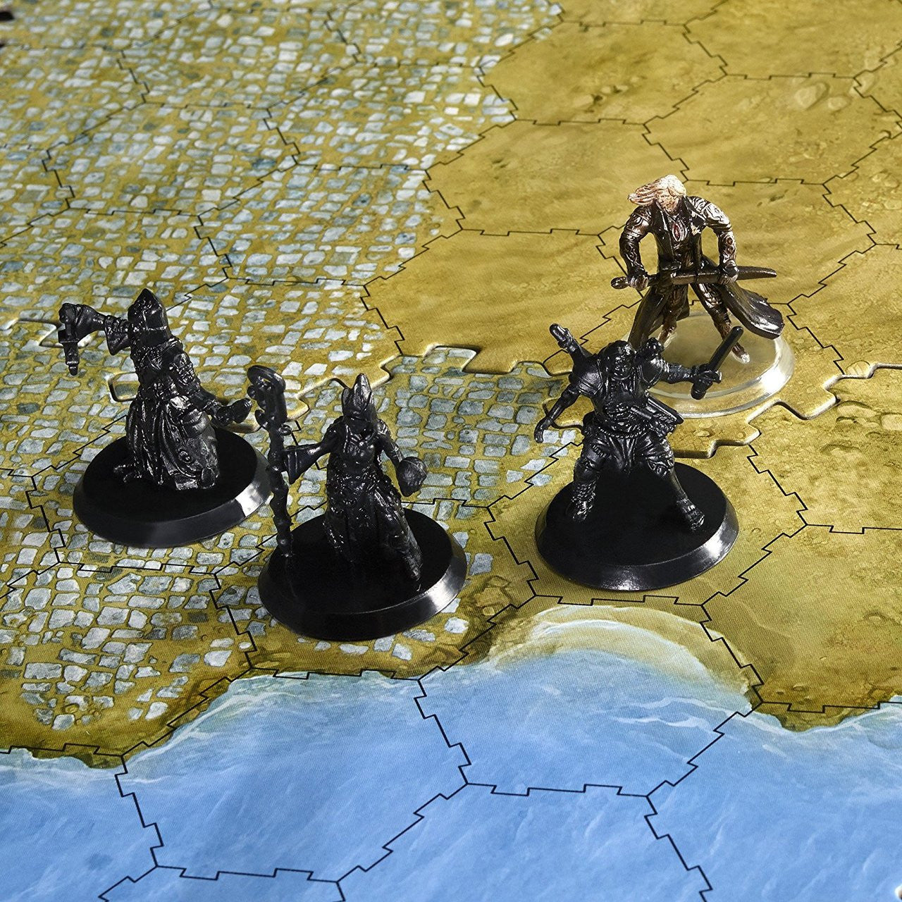 Magic The Gathering: Arena of the Planeswalkers 'Shadows Over Innistrad' Game