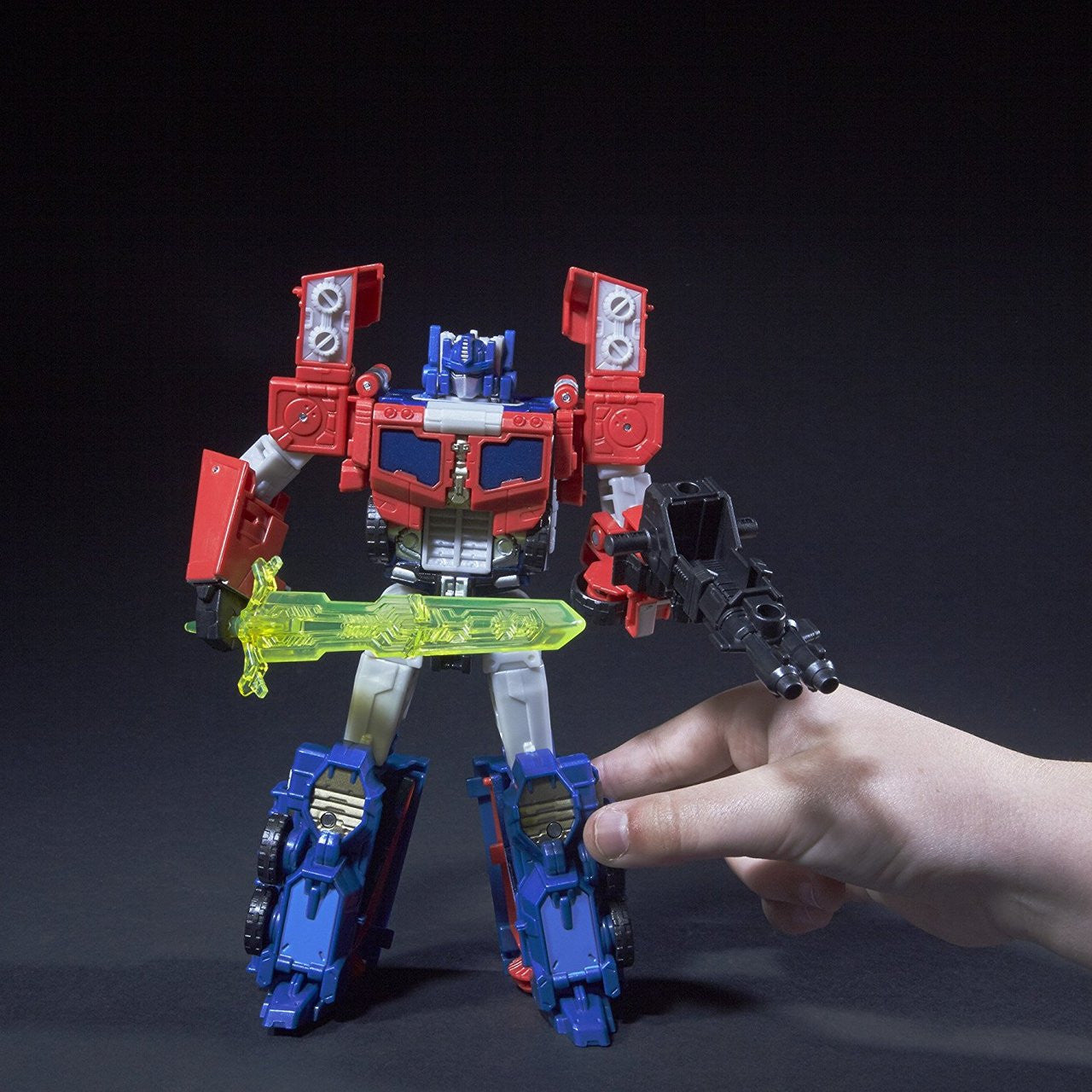 Transformer Titans Return Voyager Class Optimus Prime and Diac