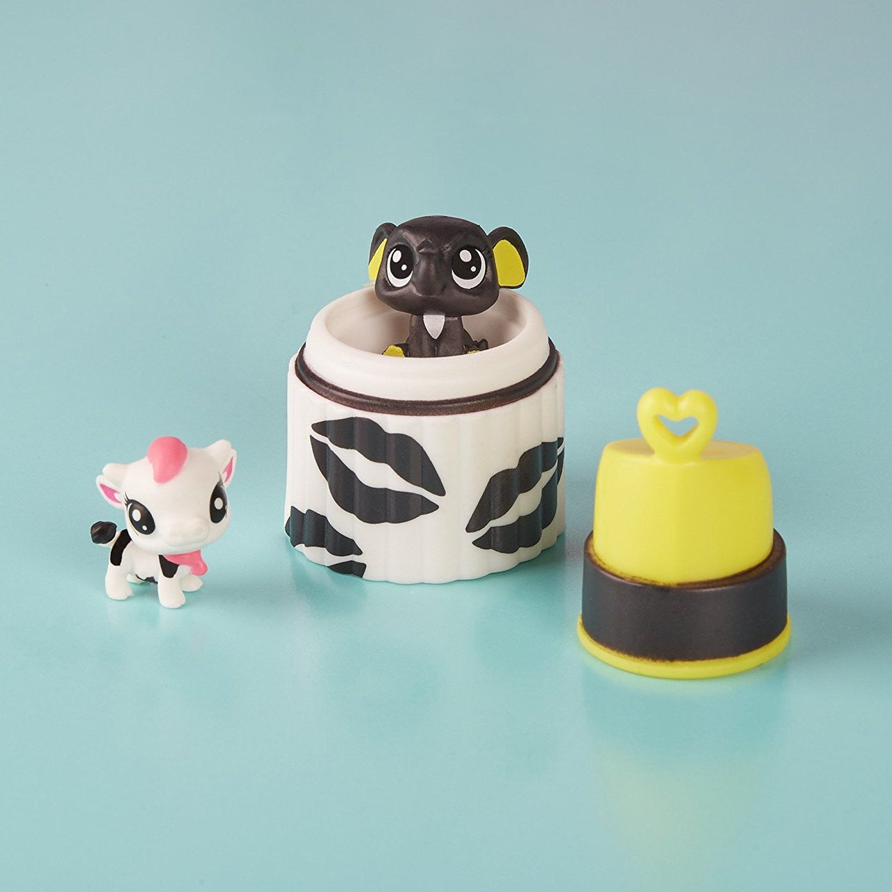 Littlest Pet Shop Black & White Pet Pack- Collection 2