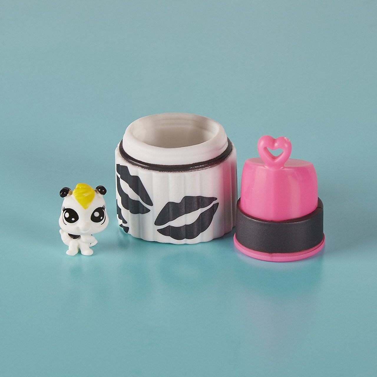 Littlest Pet Shop Black & White Pet Pack- Collection 3