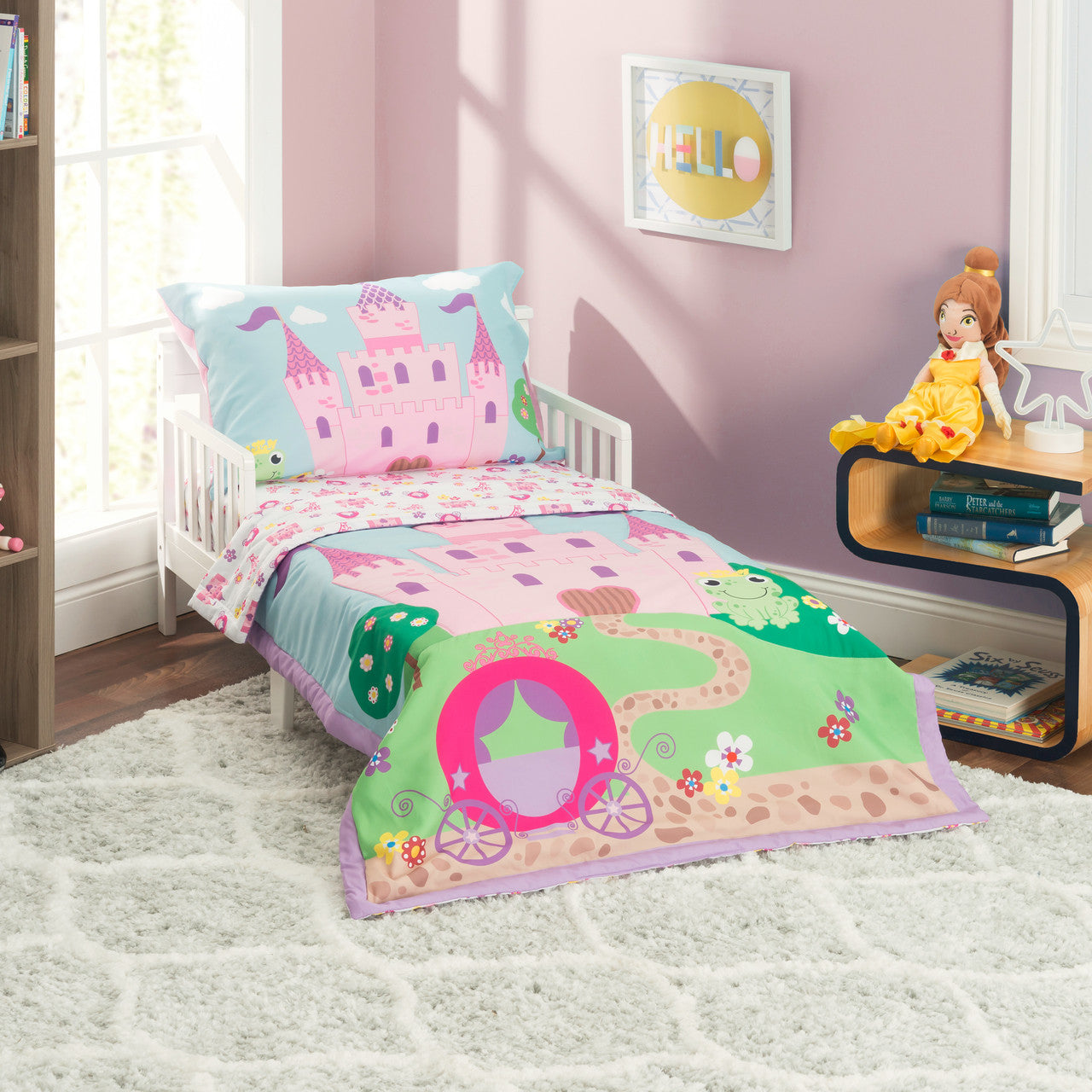 Everyday Kids 4 Piece Toddler Bedding Set -Princess Storyland