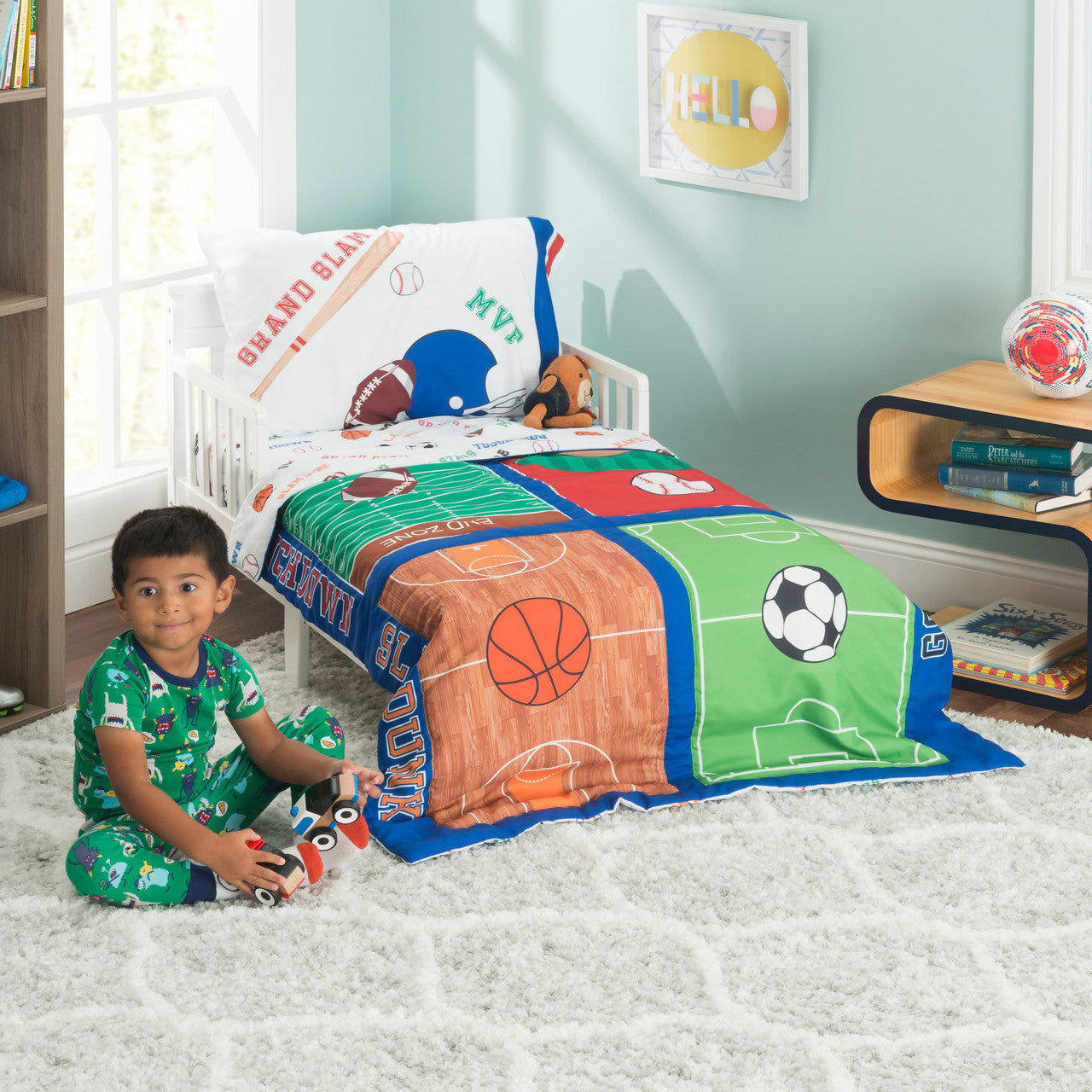 Everyday Kids 4 Piece Toddler Bedding Set - Varsity Sports