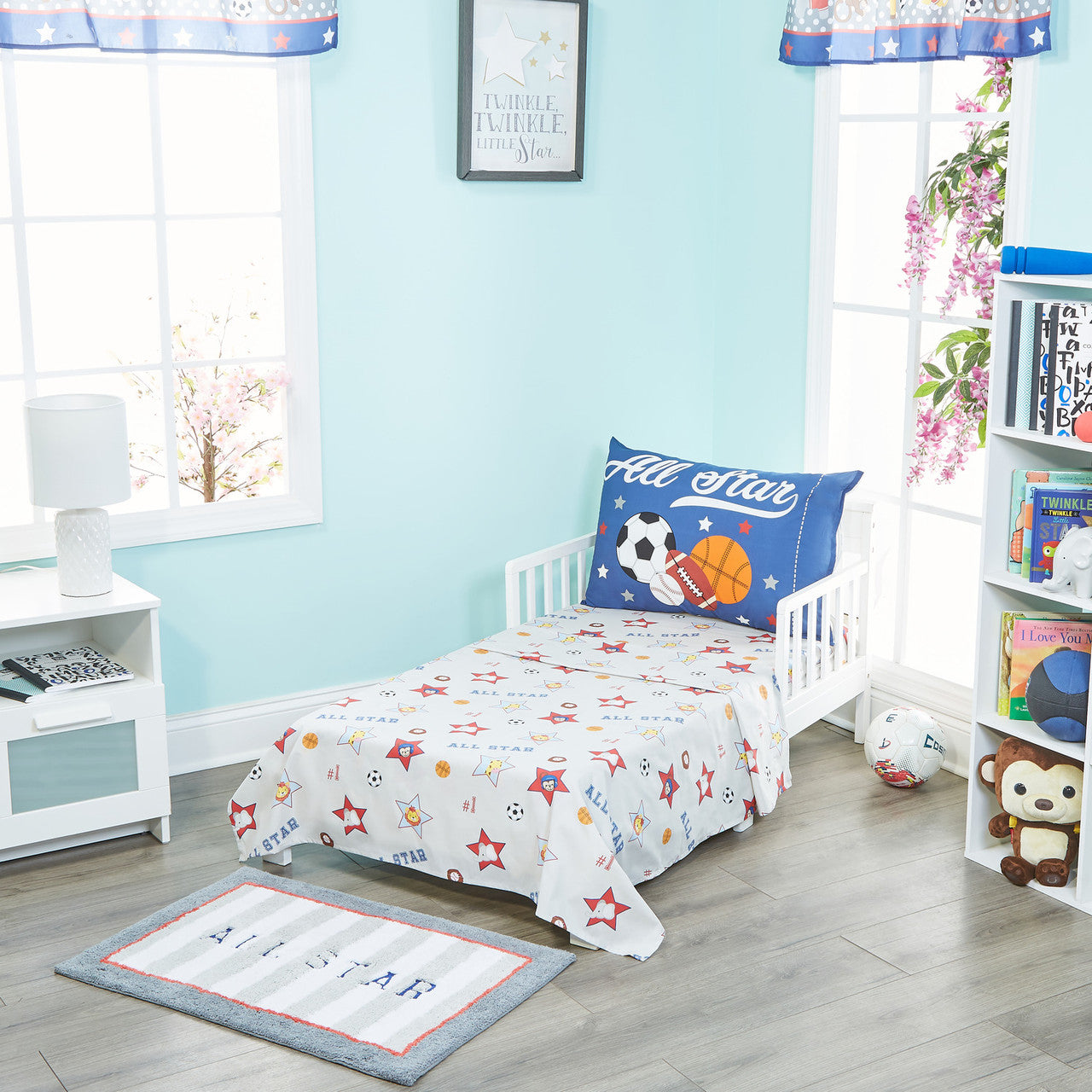 EVERYDAY KIDS 4 Piece Toddler Bedding Set - Jungle Sports