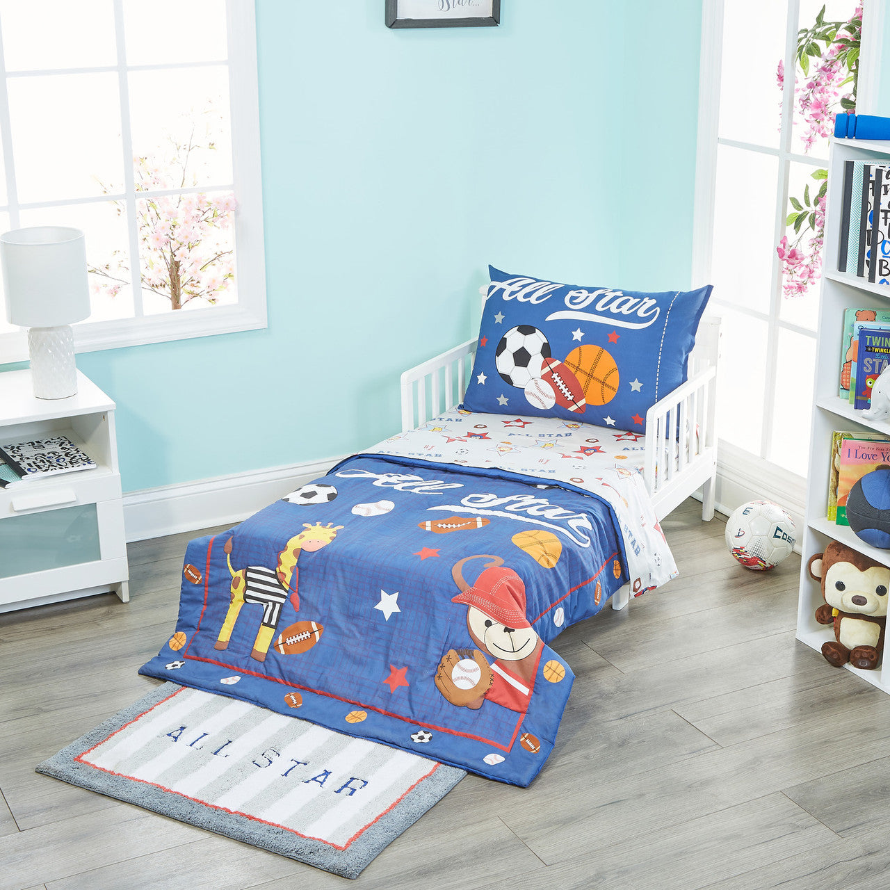 EVERYDAY KIDS 4 Piece Toddler Bedding Set - Jungle Sports
