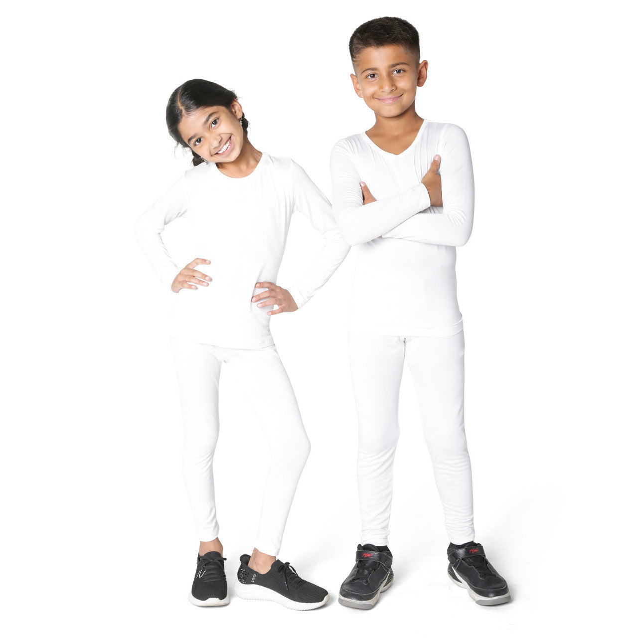 EVERYDAY KIDS Girls white Thermal Top and Bottom Underwear Set
