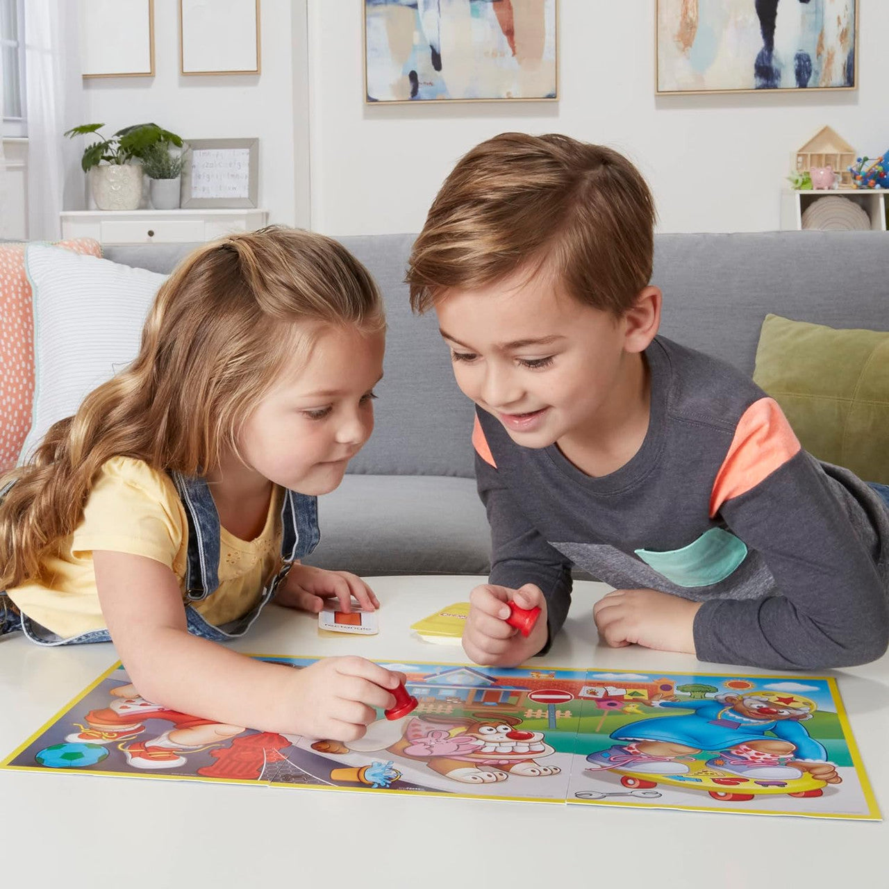 Hasbro Gaming Operation Junior Board Game