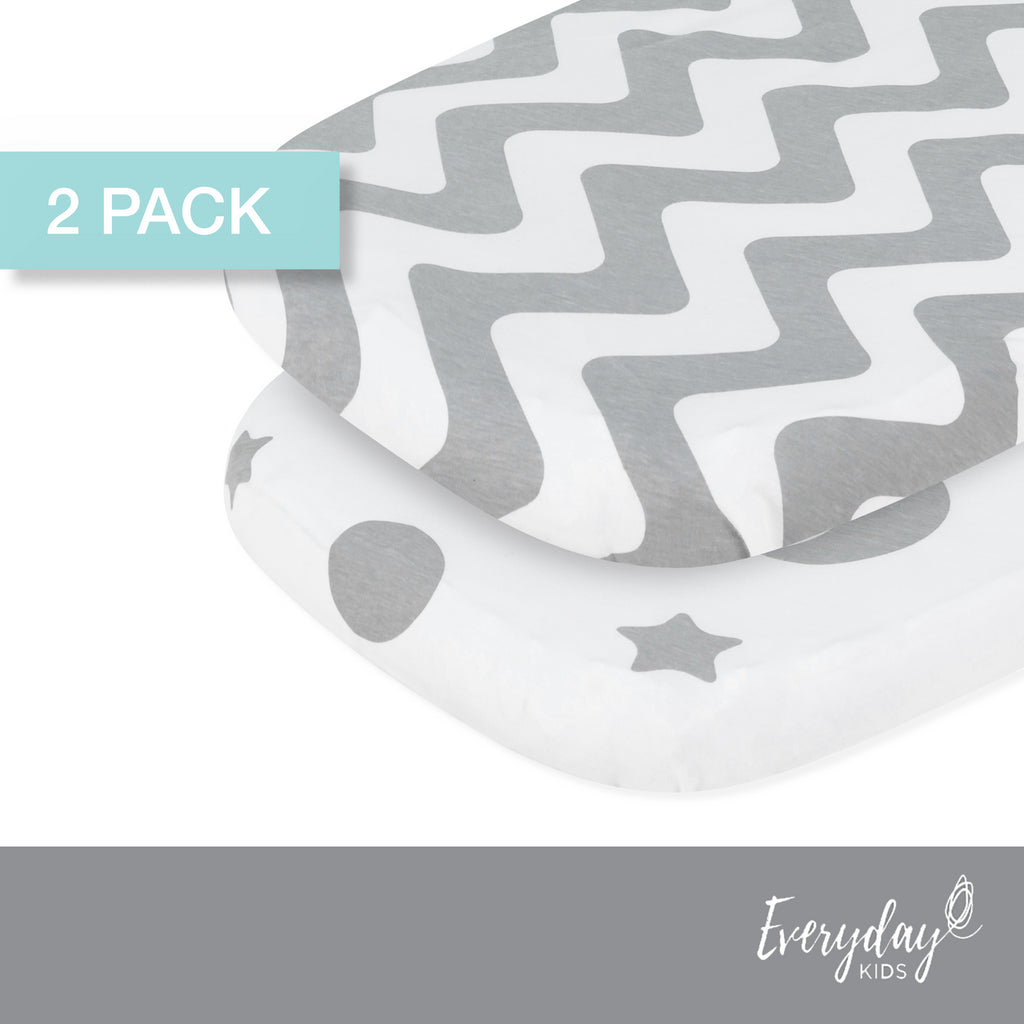 EVERYDAY KIDS 2 Pack Bassinet Sheet Set - Gray/White Chevron & Moon Stars