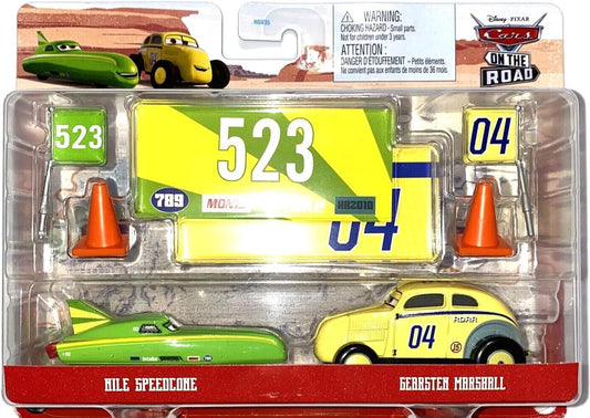 Disney Pixar Cars Fan-Favorite Die-Cast Vehicle 2-Pack Featuring Nile Speedcone and Gearsten Marshall