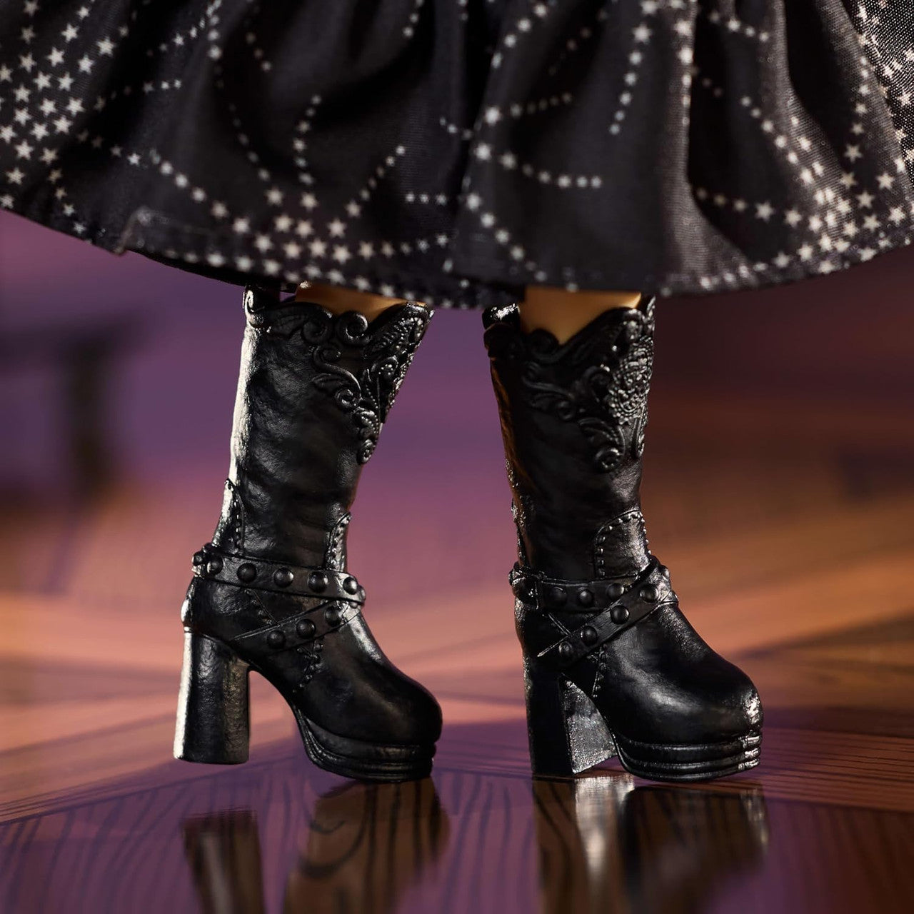 Barbie Inspiring Women Anna Sui Doll