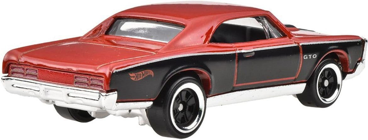 Hot Wheels 1:64 Scale Die-Cast Toy Cars and Trucks Set of 6 (Styles May Vary)