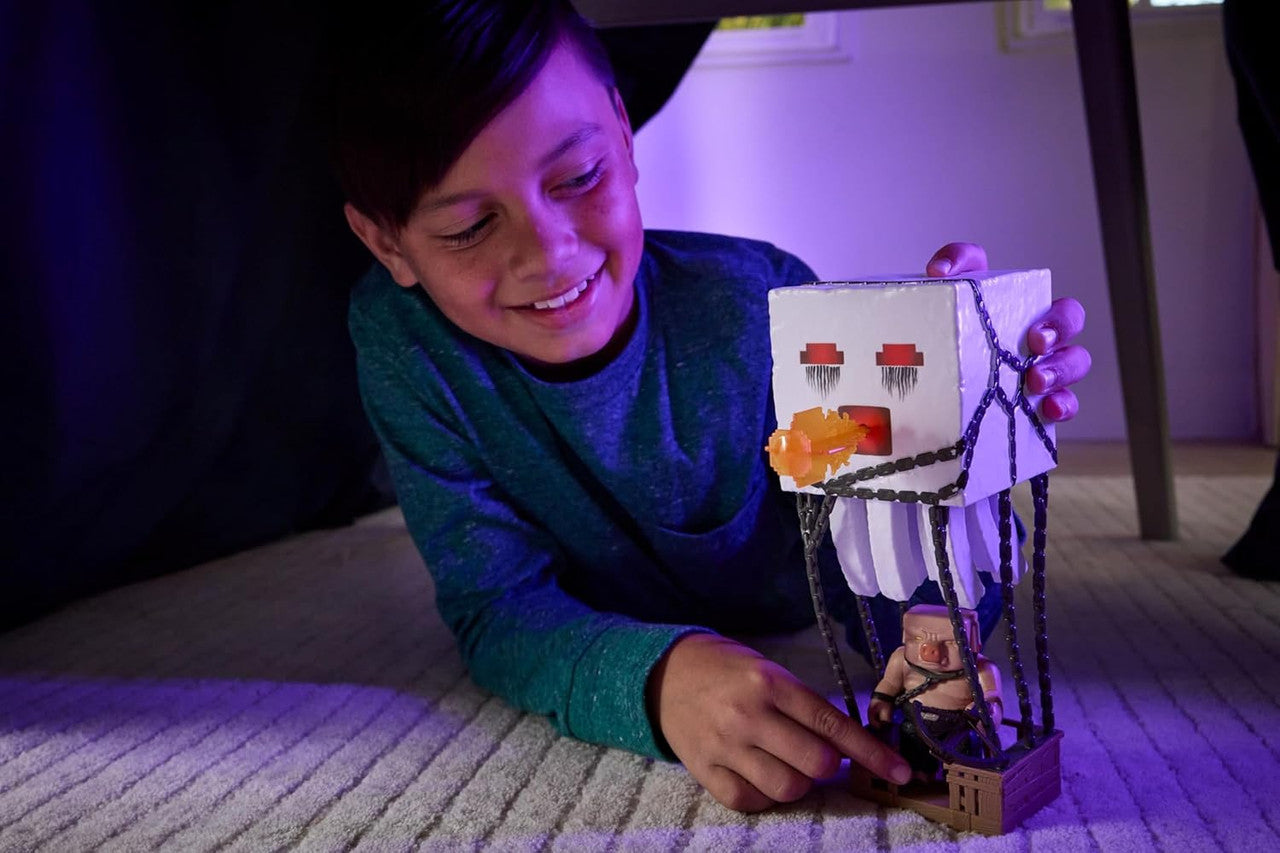 Minecraft Action Figure Set, Blast Attack Ghast with Lights
