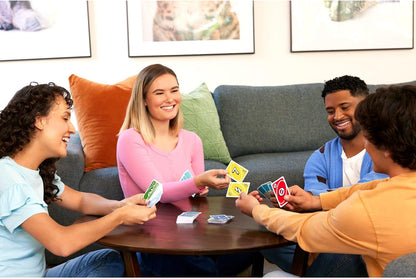 Mattel Games UNO Teams Card Game for Family & Game Nights, Travel, Camping & Parties, 7+ Players, Up to 4 Teams, Colorblind-Friendly Cards