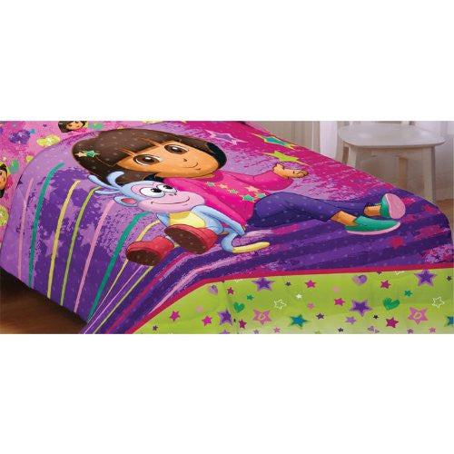 Dora the Explorer 'Brilliant Star' Twin/Full Comforter