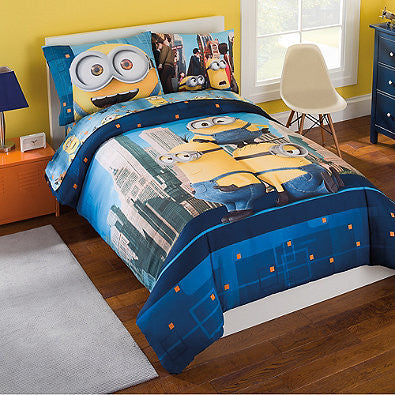 Minions 'Yellow and Cool'  5-Piece Twin Bed Set