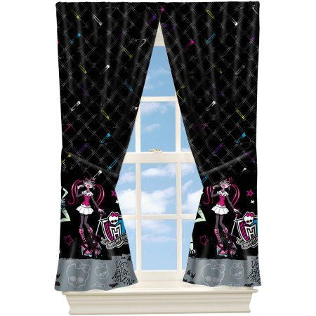 Monster High Pins and Needles Drapes
