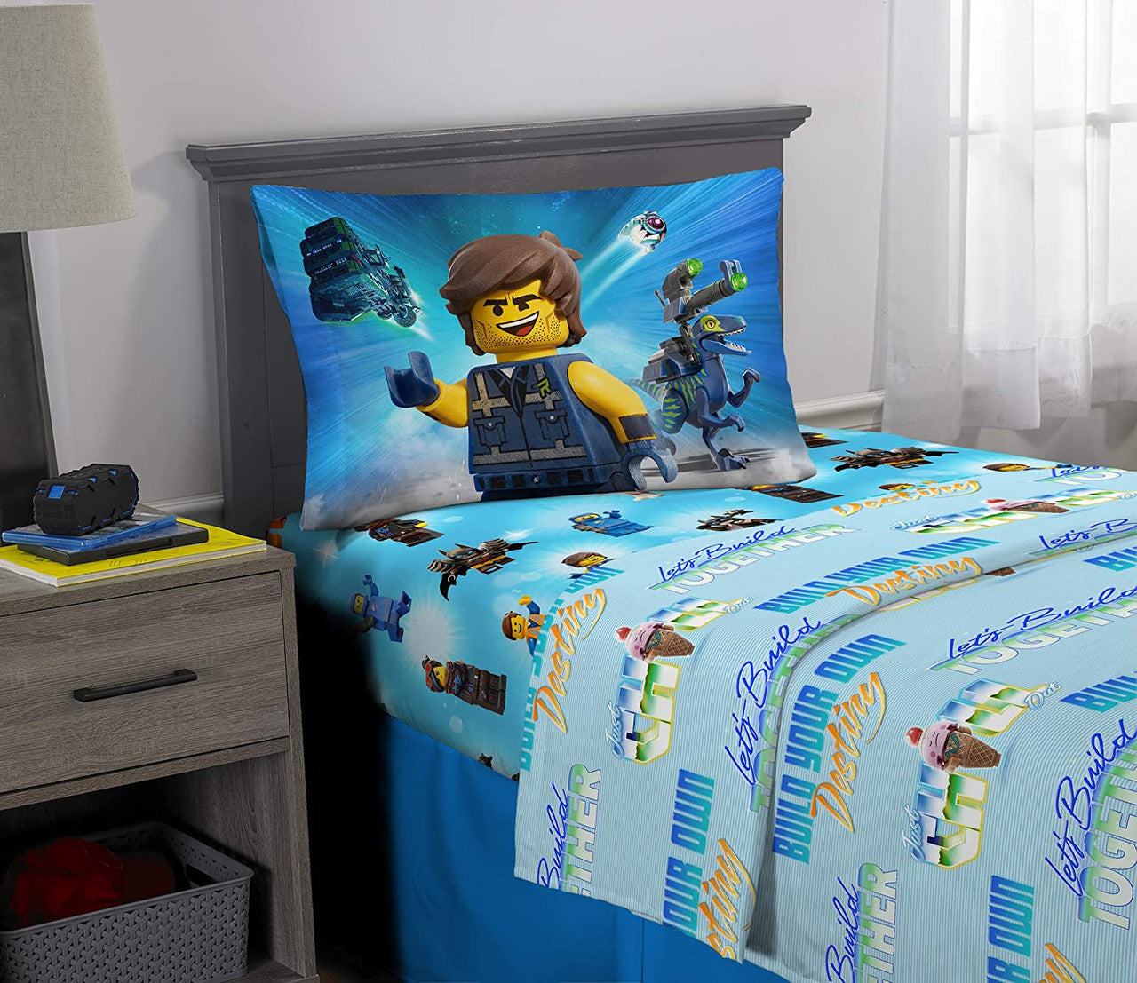 Lego Movie 2 Twin Sheet Set in Blue